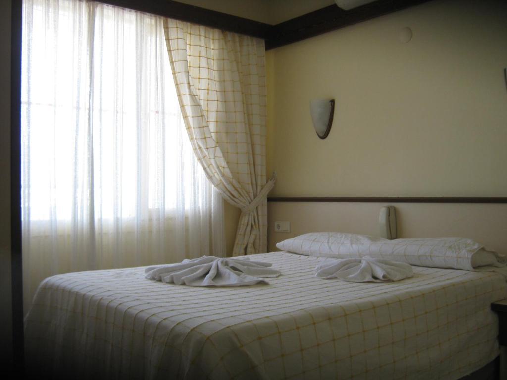 Oya Family Suites Kusadası Pokoj fotografie