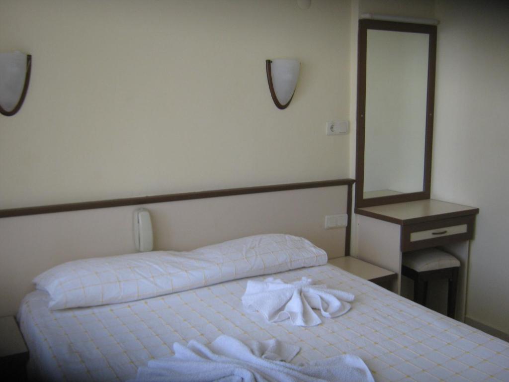Oya Family Suites Kusadası Pokoj fotografie